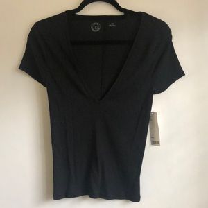 UO Black Low-Cut V T-Shirt